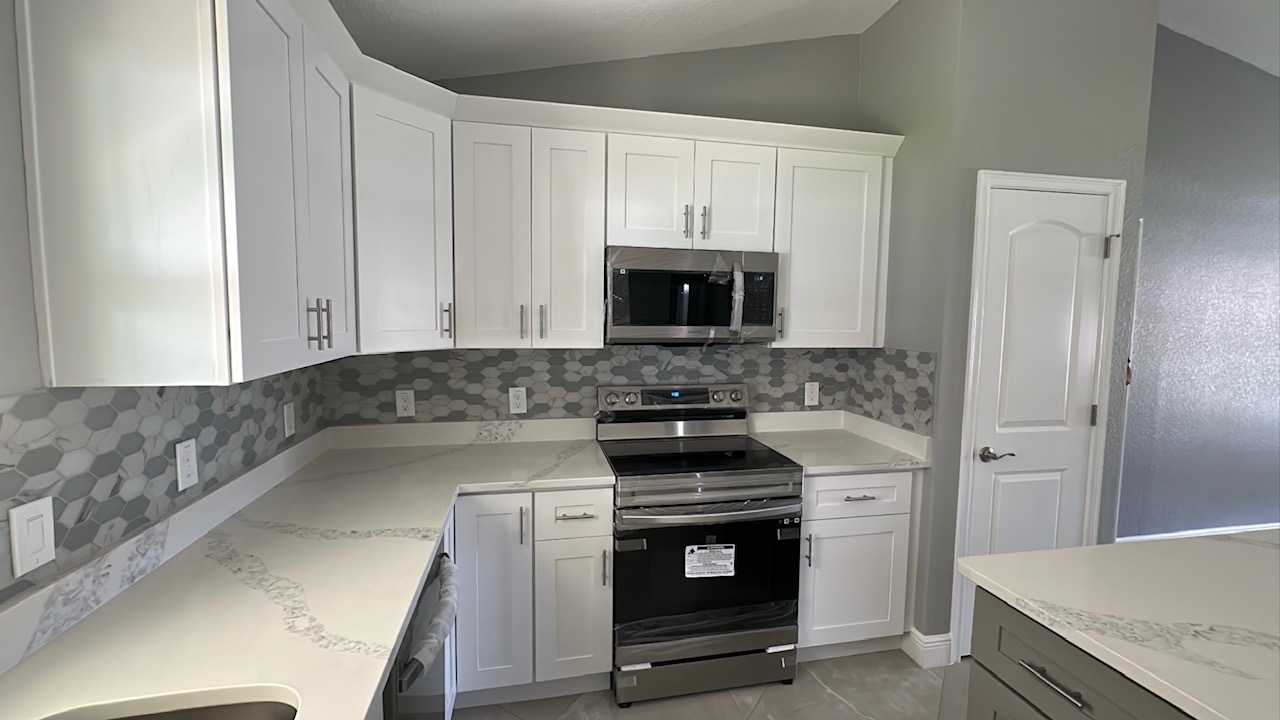 C9563962-706F-4330-B6B3-786F29B0BB49-1