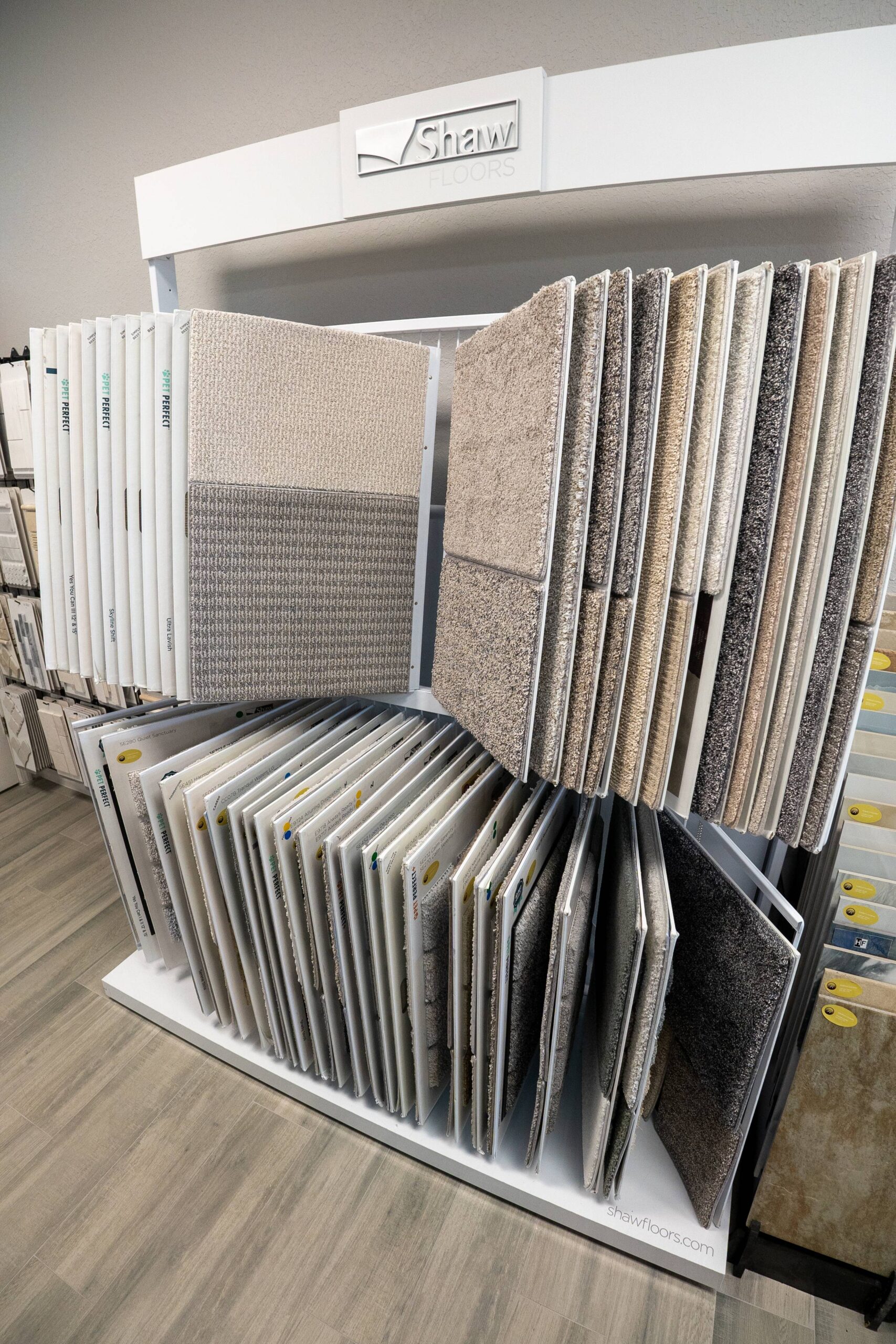 SHOWROOMCOLONY07-scaled