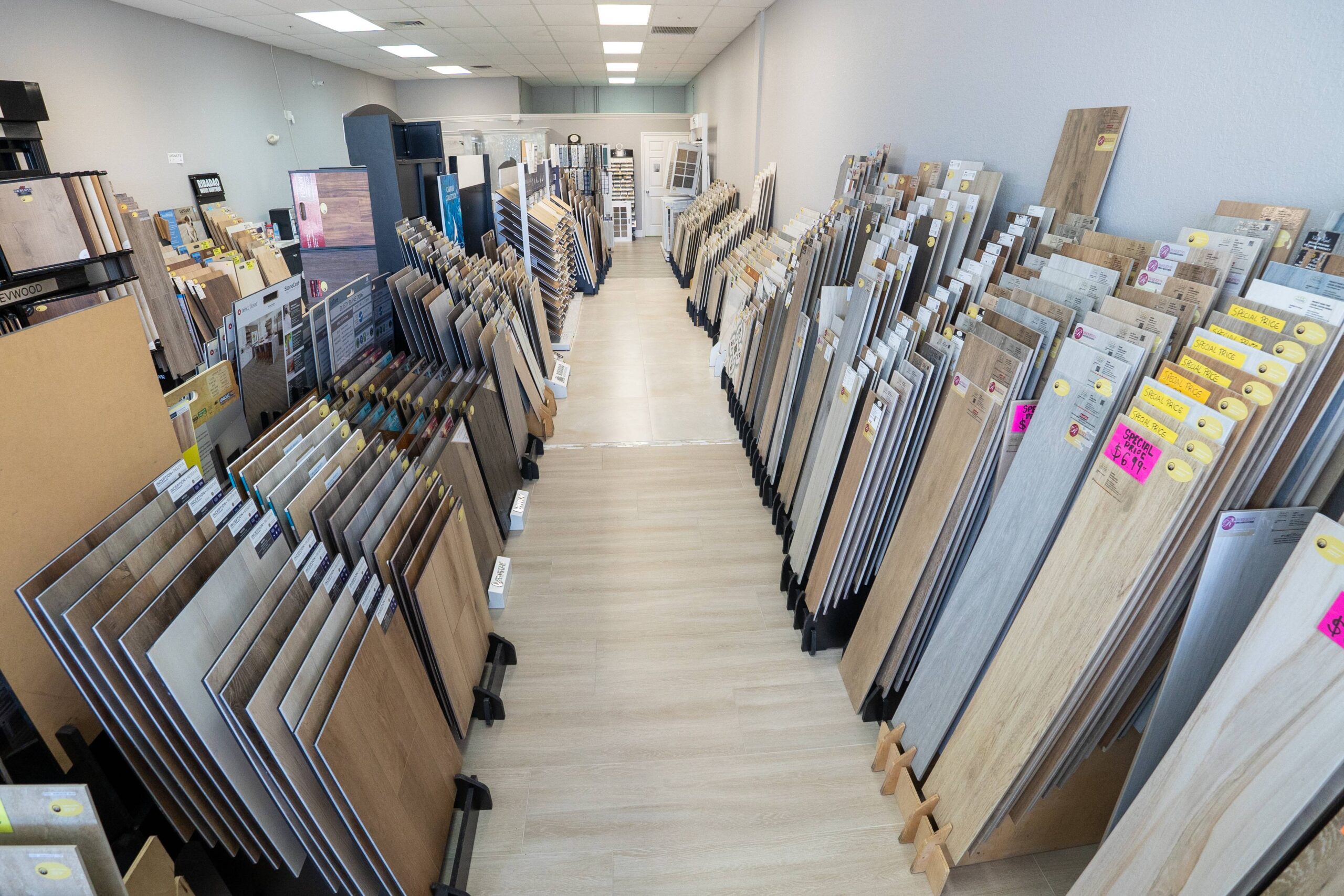 SHOWROOMCOLONY08-scaled